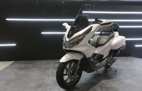 all-new-pcx-150-touring1865